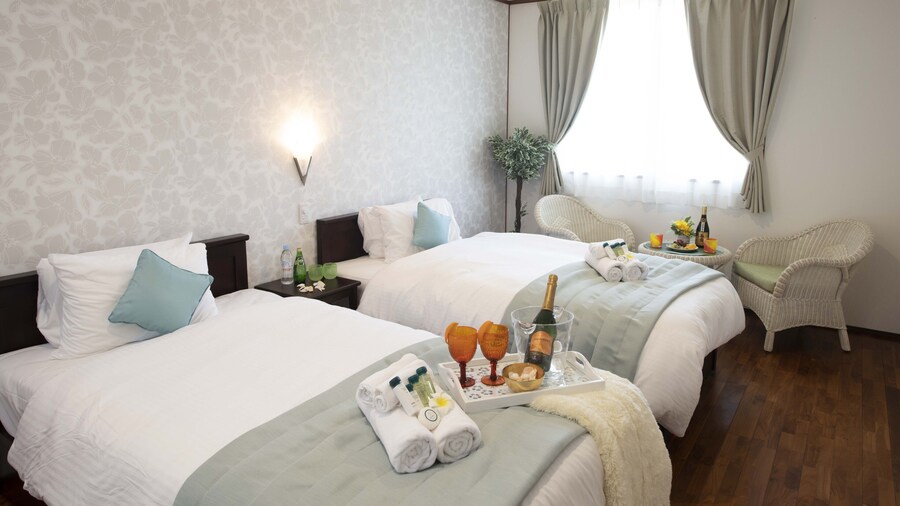 Miyakojima White House Annex