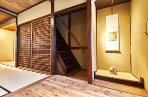 Casa (Private Vacation) | 1 camera, una scrivania, ferro/asse da stiro, Wi-Fi gratuito