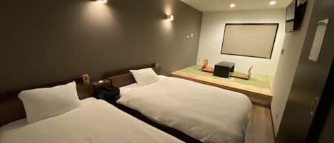 Private Vacation Home | 1 bedroom, desk, iron/ironing board, free WiFi