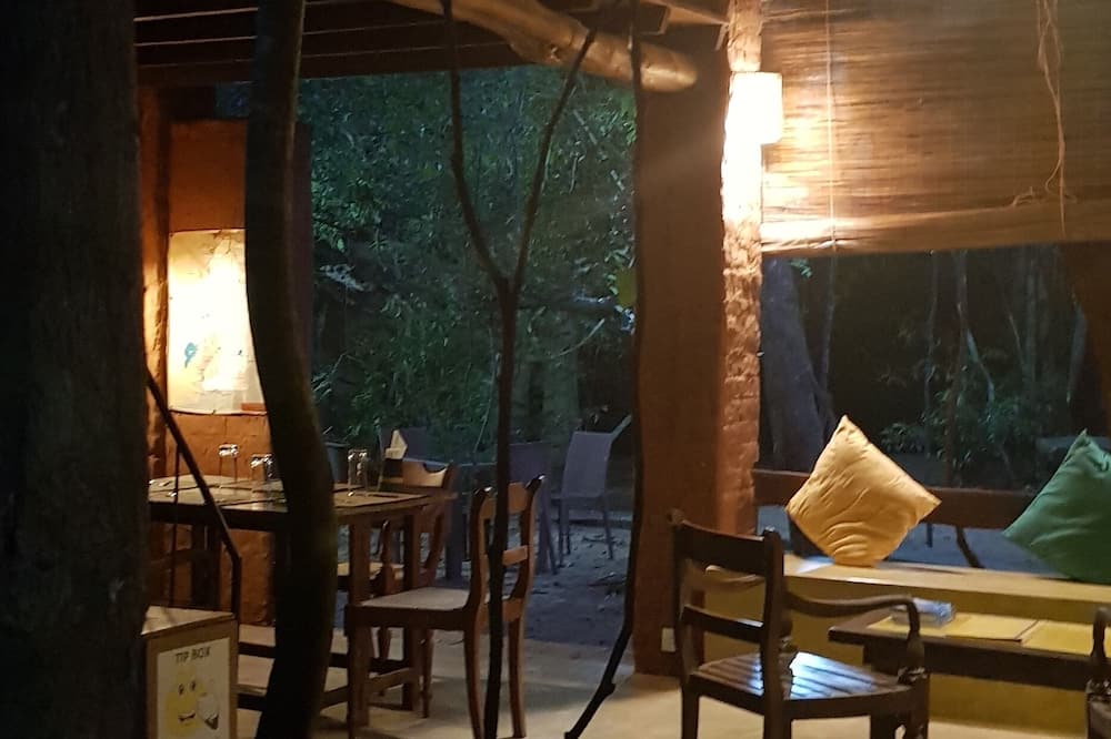 Knuckles view bungalow