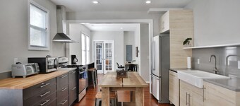 Gorgeous 4brm/3bath home in Old North