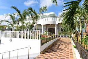 Exterior - Miyakojima White House (Miyakojima)