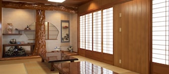 Miyakojima White House