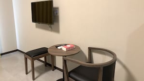 經濟雙人房 | 客房設施服務