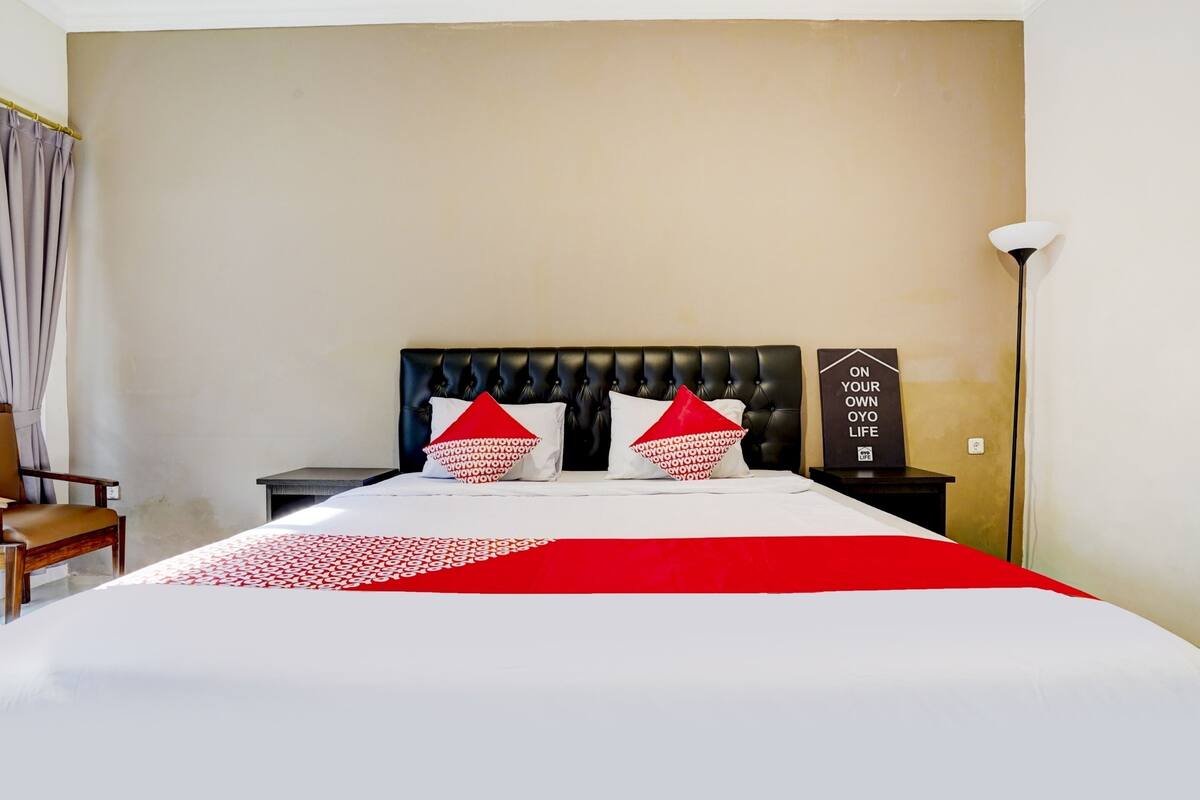 Deluxe Double Room | Free WiFi, bed sheets