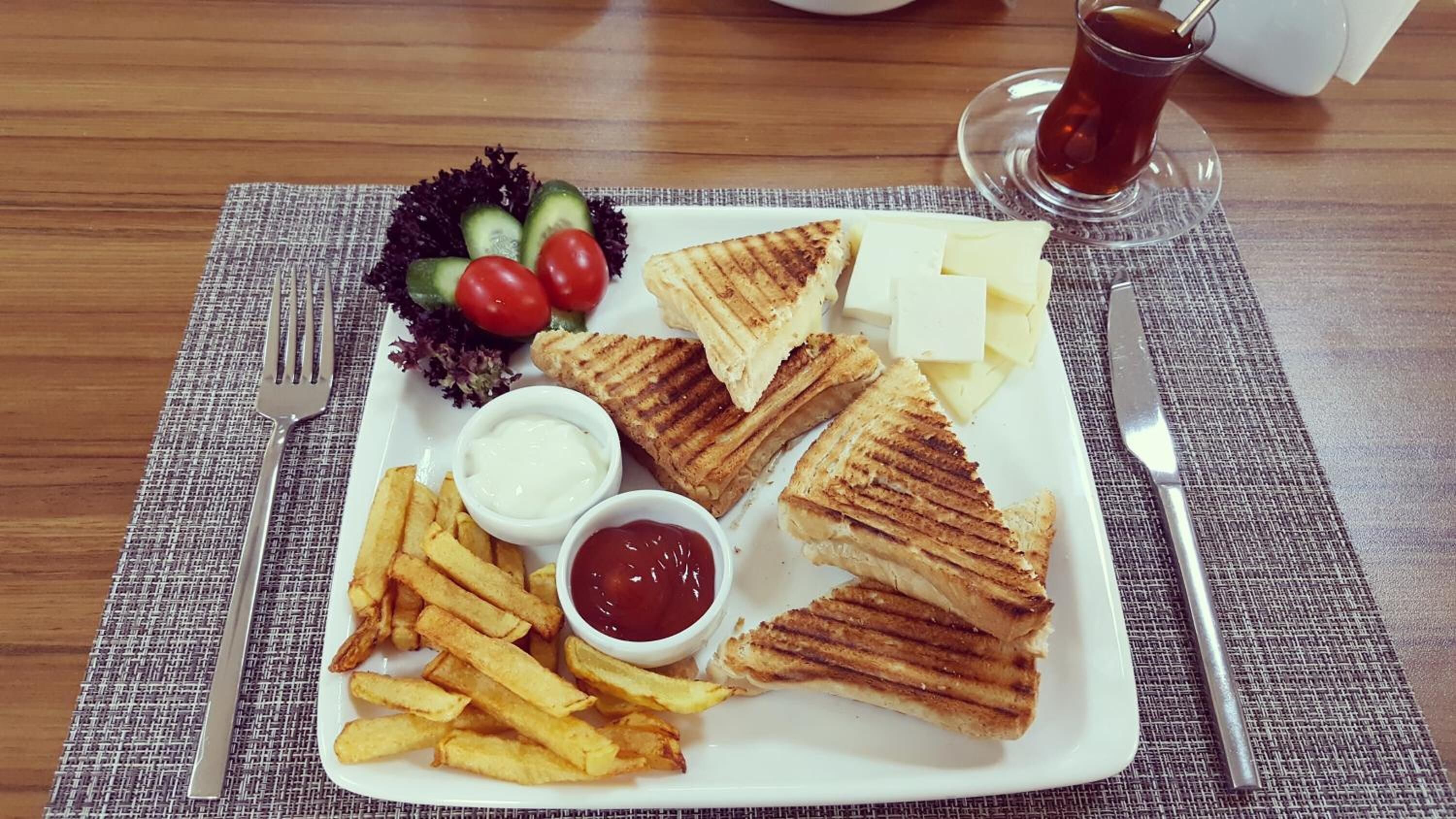 breakfast, lunch, dinner served; turkish cuisine