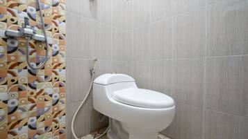 Shower dan handuk