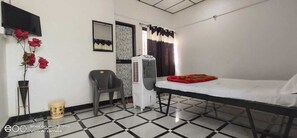 1 bedroom, free WiFi - Shivam Holiday Home (Mendarda)