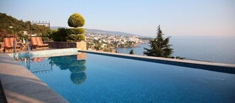 Apartments Bardak