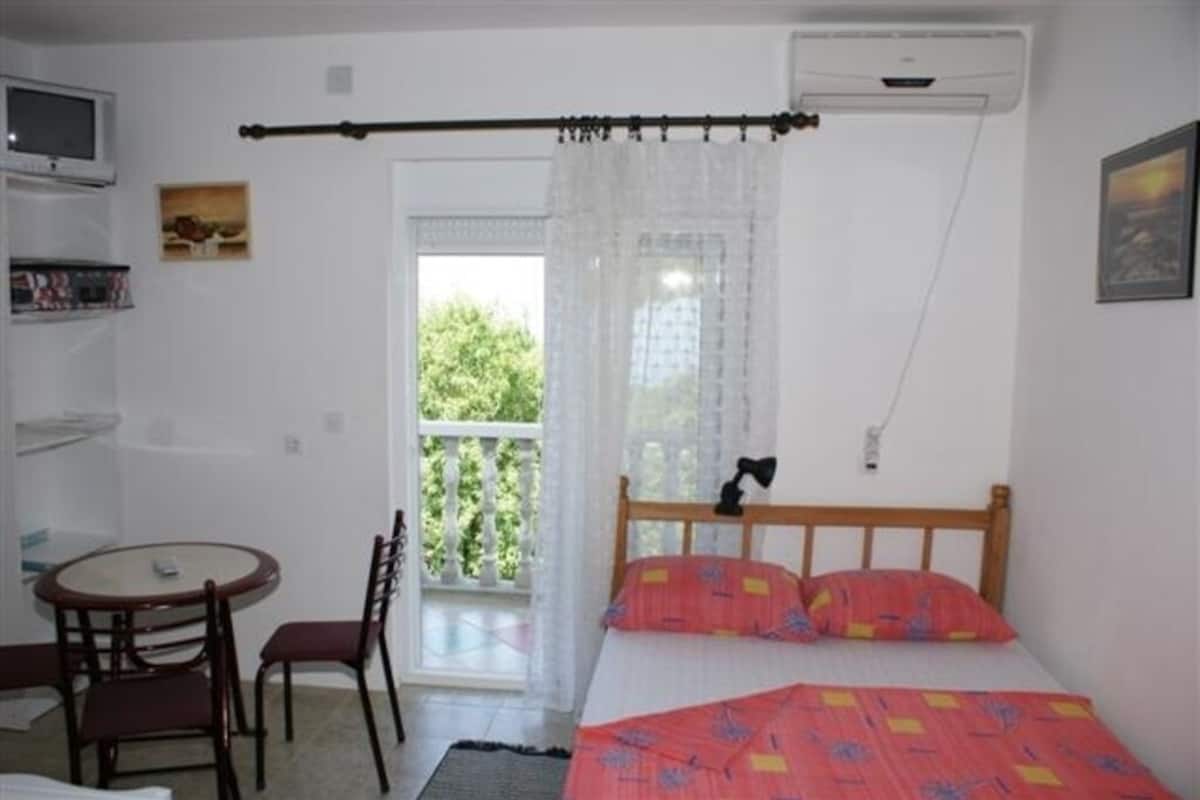 Iron/ironing board (on request), WiFi (free), individually decorated