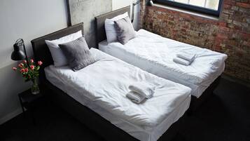 Ropa de cama de alta calidad, decoración personalizada y escritorio