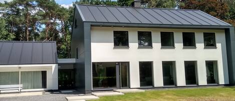 Facciata della struttura