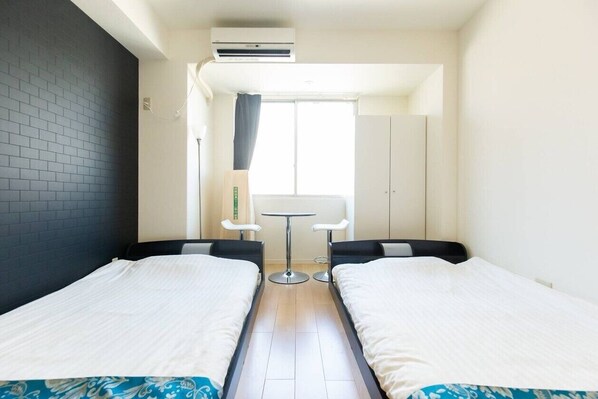 Interior detail - Guesthouse Daikokucho Ekimae (Osaka)