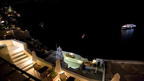 Restaurant - Fira Cave Suites (Santorini)