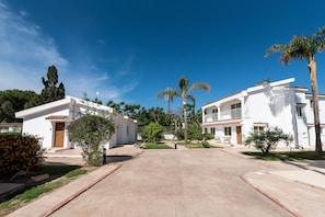 Garden - Fig Tree Z Holiday Villas (Paralimni)