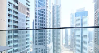 OYO Home 258 1BHK Marina Gate 2