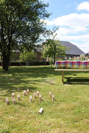 Children's play area - outdoor