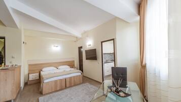 Elite Suite | 2 bedrooms, premium bedding, Select Comfort beds, individually decorated