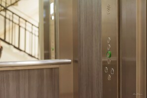 Property entrance - Dany Rent A Home (Pitesti)