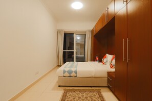 Classic Studio | Iron/ironing board - OYO Home 260 Studio Saba 3 Tower (Dubai)