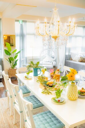 Private Vacation Home | Living area | Flat-screen TV