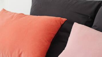 Chambre Double Confort (Calypso) | Décoration personnalisée, ameublement personnalisé, bureau