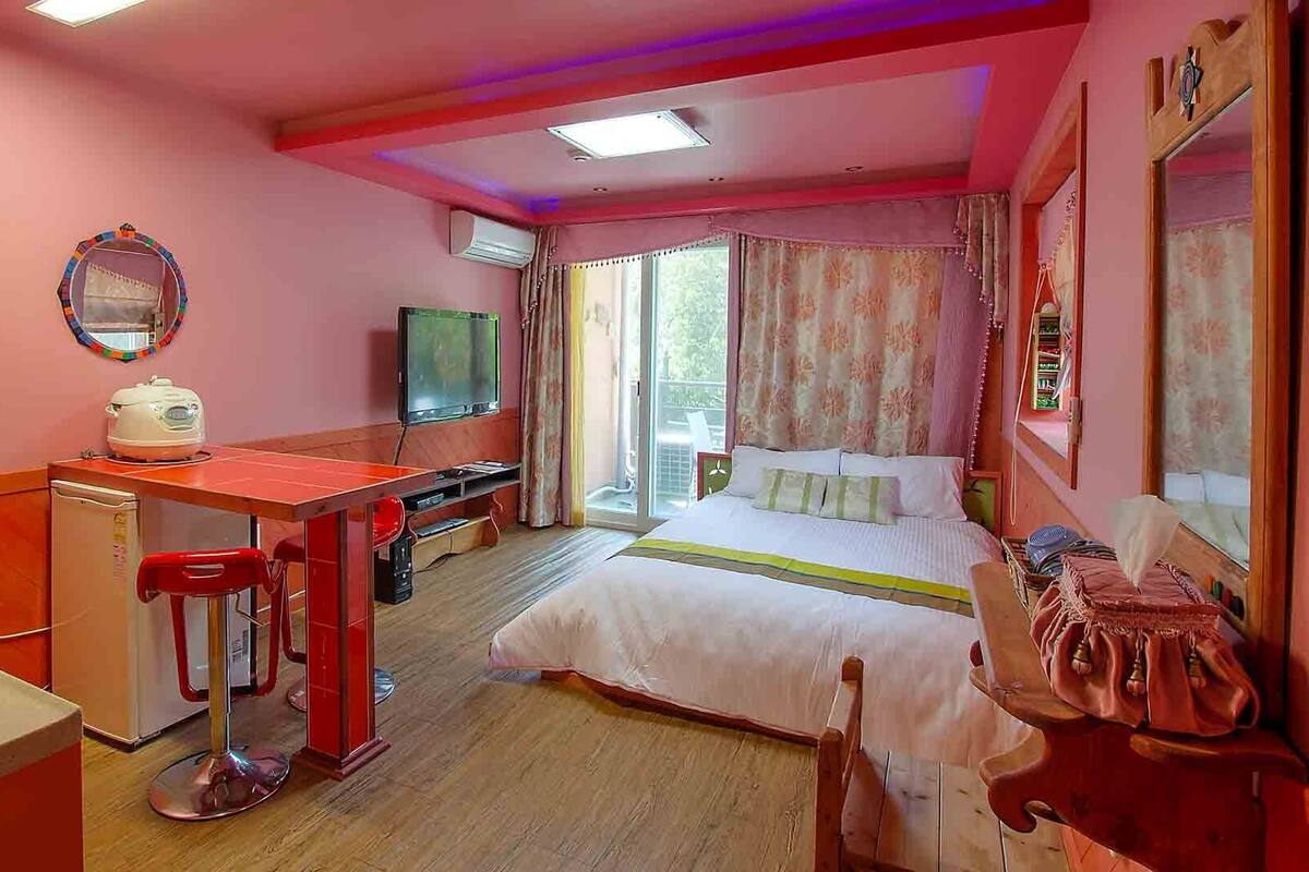 Room (2 Gye-Su-Na-Mu) | Free WiFi