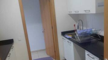 Appartement | Cuisine privée | Grand réfrigérateur, plaque de cuisson