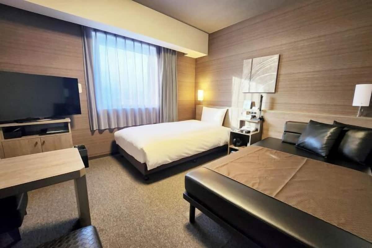1 chambre, bureau, Wi-Fi gratuit, draps fournis