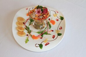 Food and drink - Hostellerie du Lac (L'Isle-Jourdain)