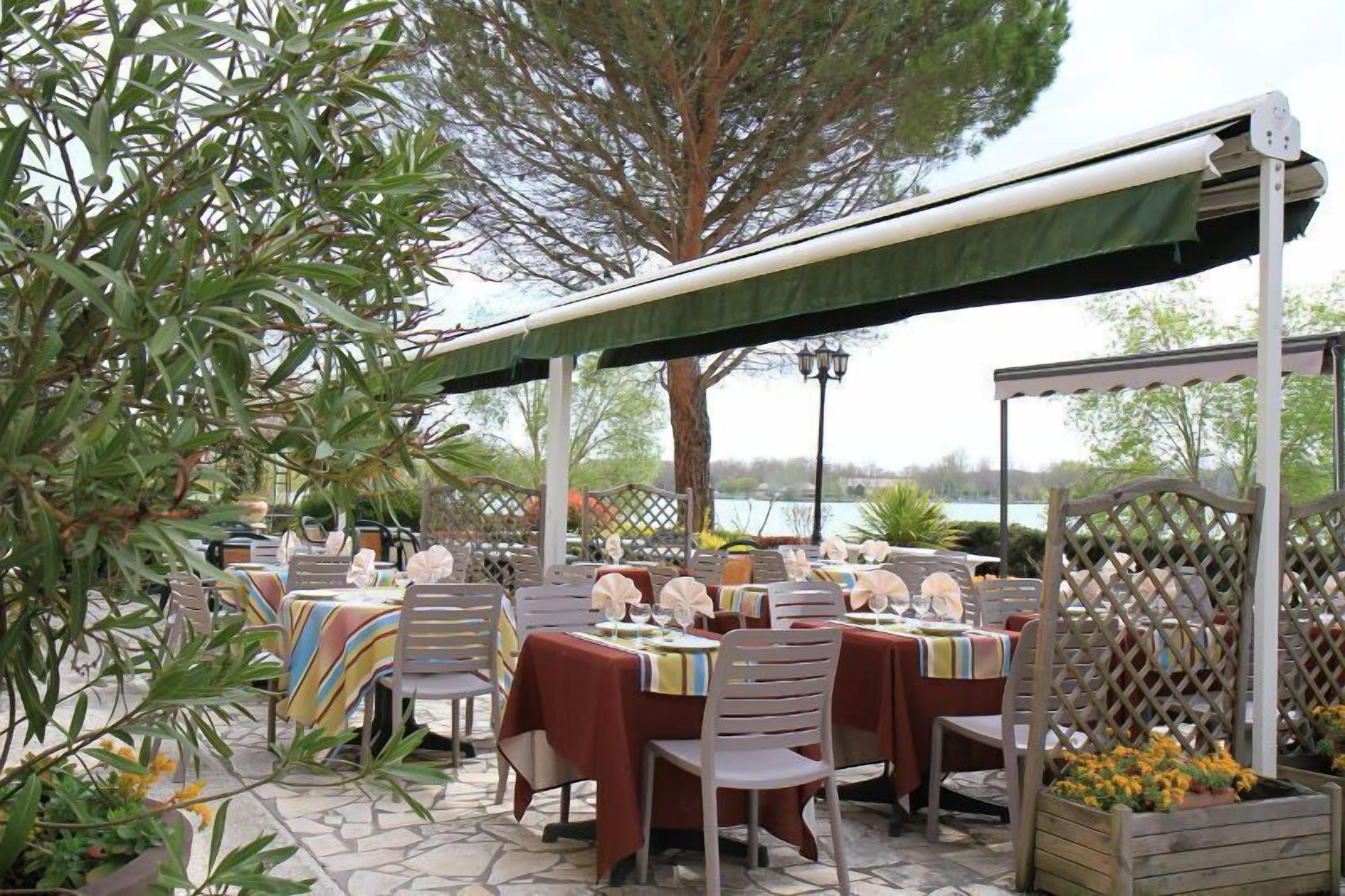 lunch and dinner served, local cuisine