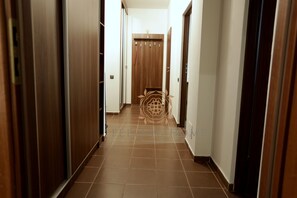 Hallway - Sweet Home Accomodation (Bucharest)