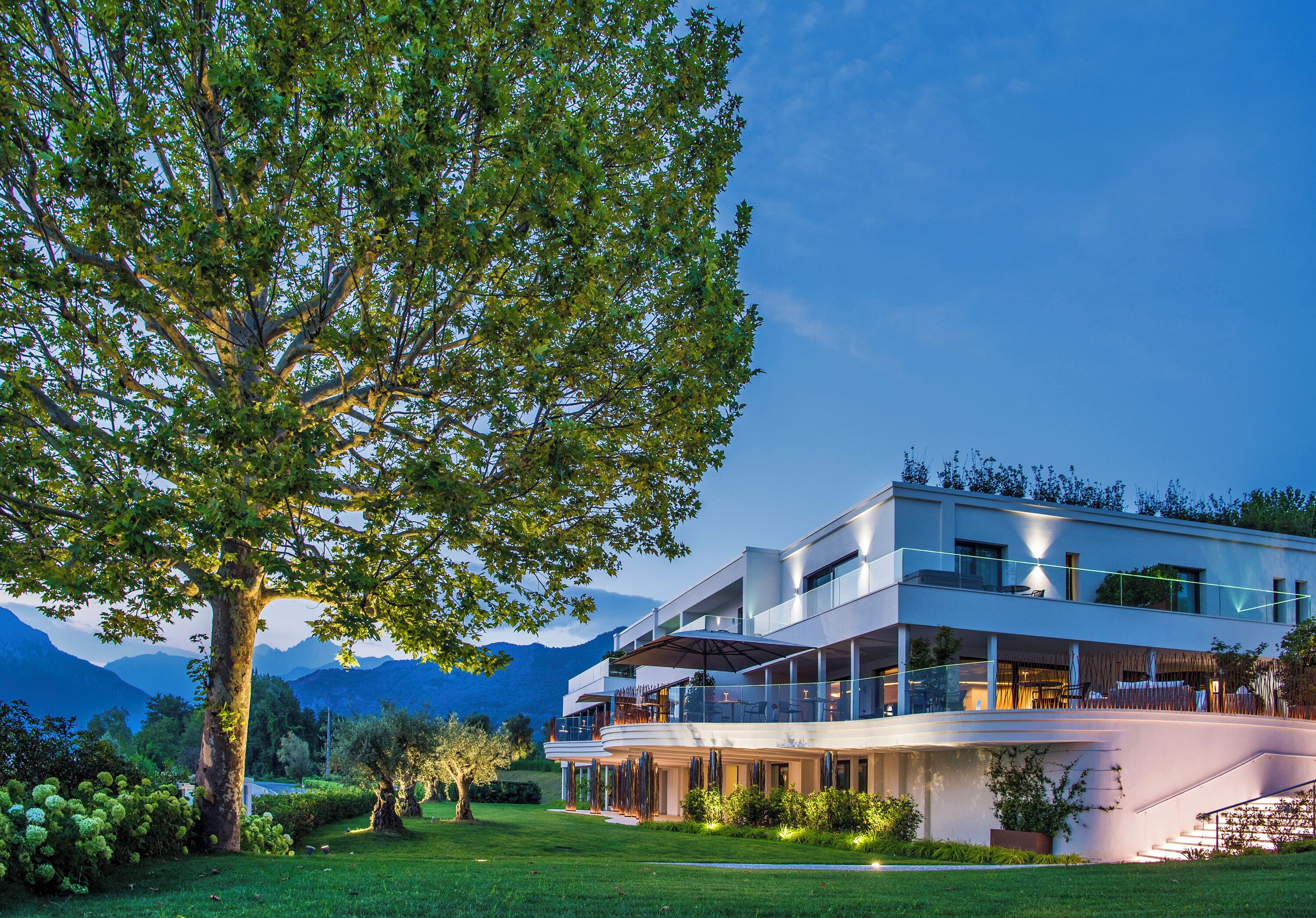 Façade de l’hébergement - soirée/nuit