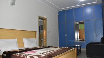 Apartment | 2 bedrooms, free WiFi