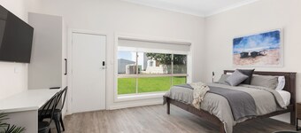 Apartment 3 - Luxury Apartment & Rooms - Free Wifi - Close To Beach