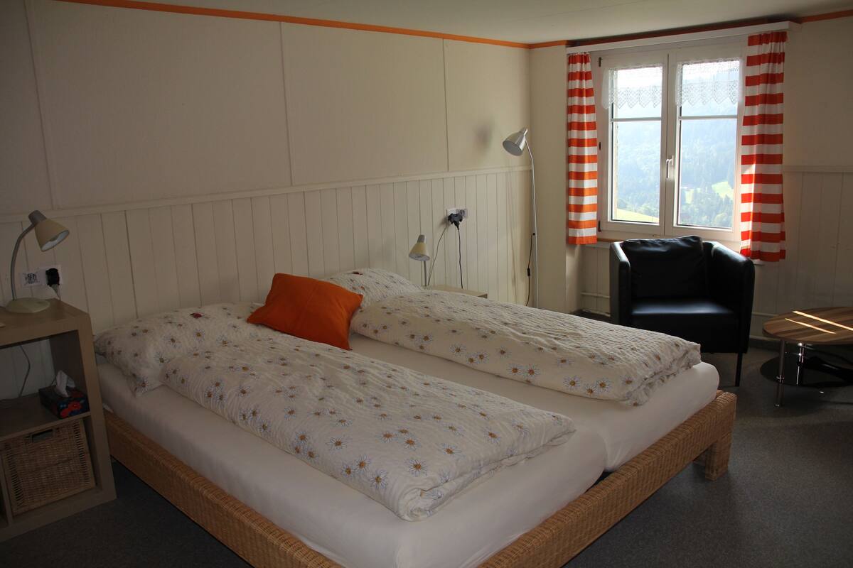 Double Room | Free WiFi