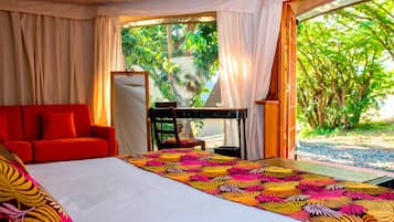Premium bedding, minibar, in-room safe, desk