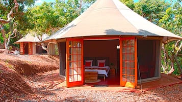 Ropa de cama de alta calidad y minibar