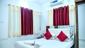 Deluxe Villa - Swarnam Villa (Mahabaleshwar)