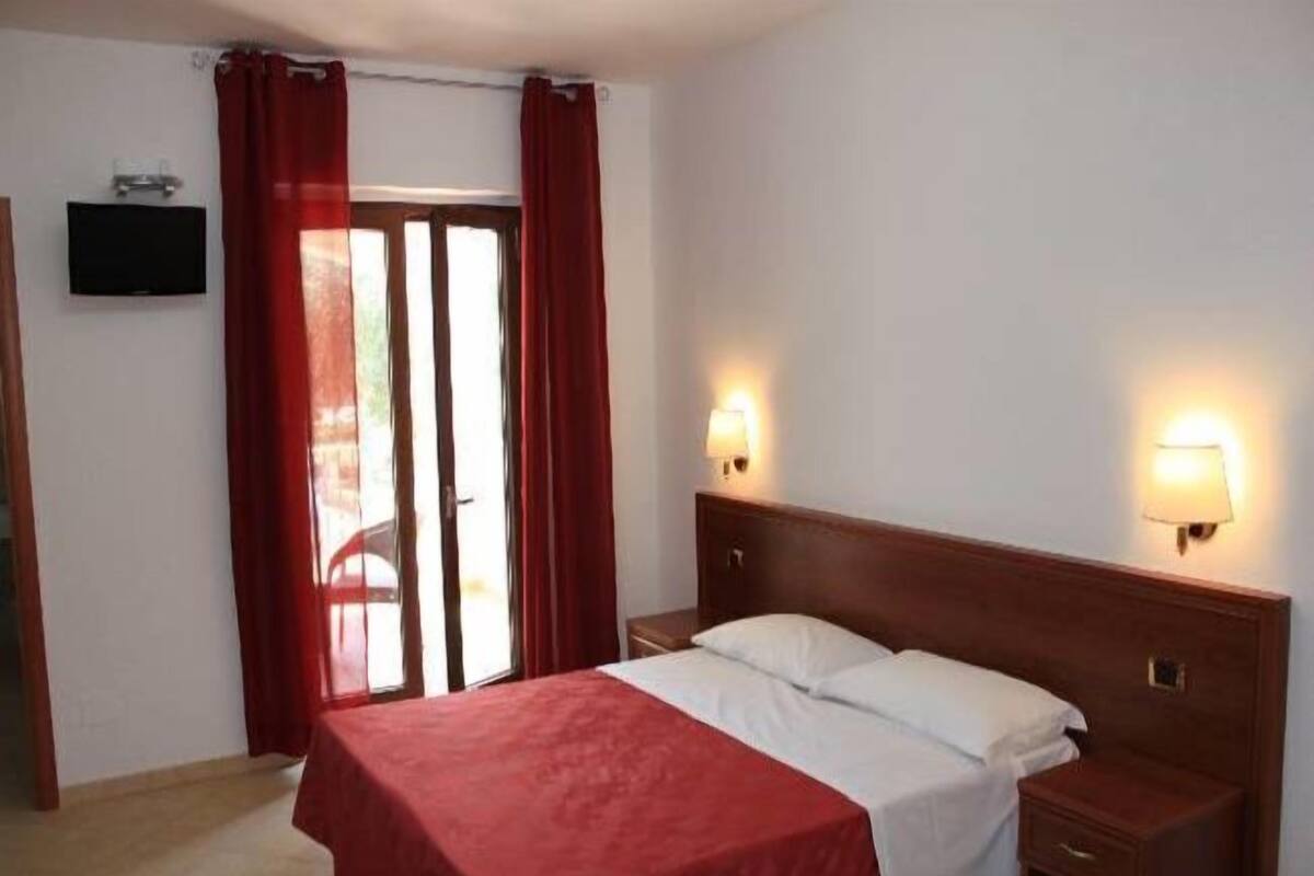 Ropa de cama de alta calidad y minibar