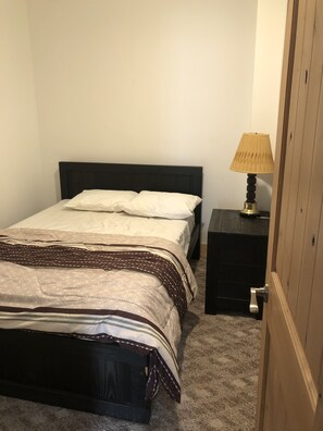 8 bedrooms, free WiFi