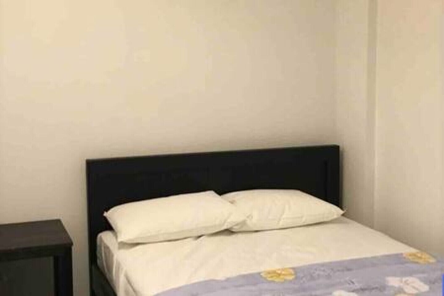 8 bedrooms, free WiFi