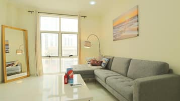 Classic Studio | Living room | Flat-screen TV