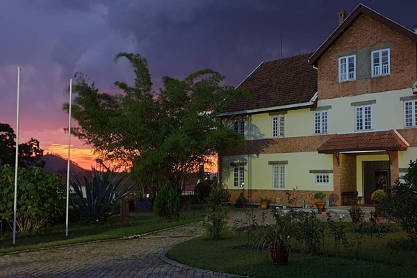 Front of property - evening/night