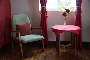 Big Apartment, Private Bathroom | Living area