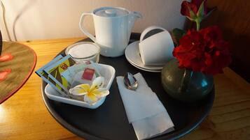 Dagelijks continentaal ontbijt (MGA 17500 per persoon)