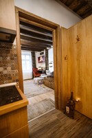 Deluxe Studio | Private kitchen | Full-size fridge, microwave, oven, stovetop