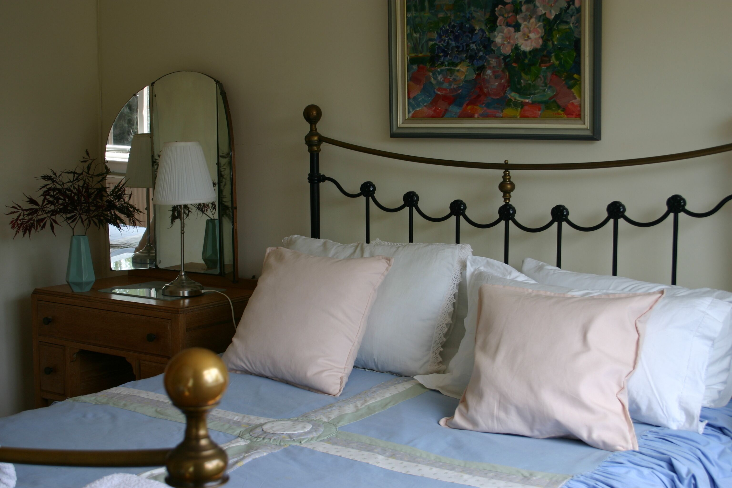 3 bedrooms, in-room safe, iron/ironing board, WiFi