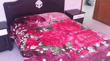 Apartment, 1 Bedroom | 1 bedroom, bed sheets