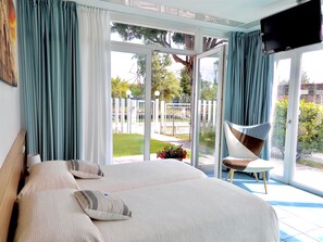 Doppel- oder Zweibettzimmer, Gartenblick